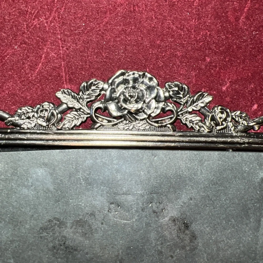 Vintage Ornate Photo Frame metal Art Nouveau Floral Vine‎ 3.5